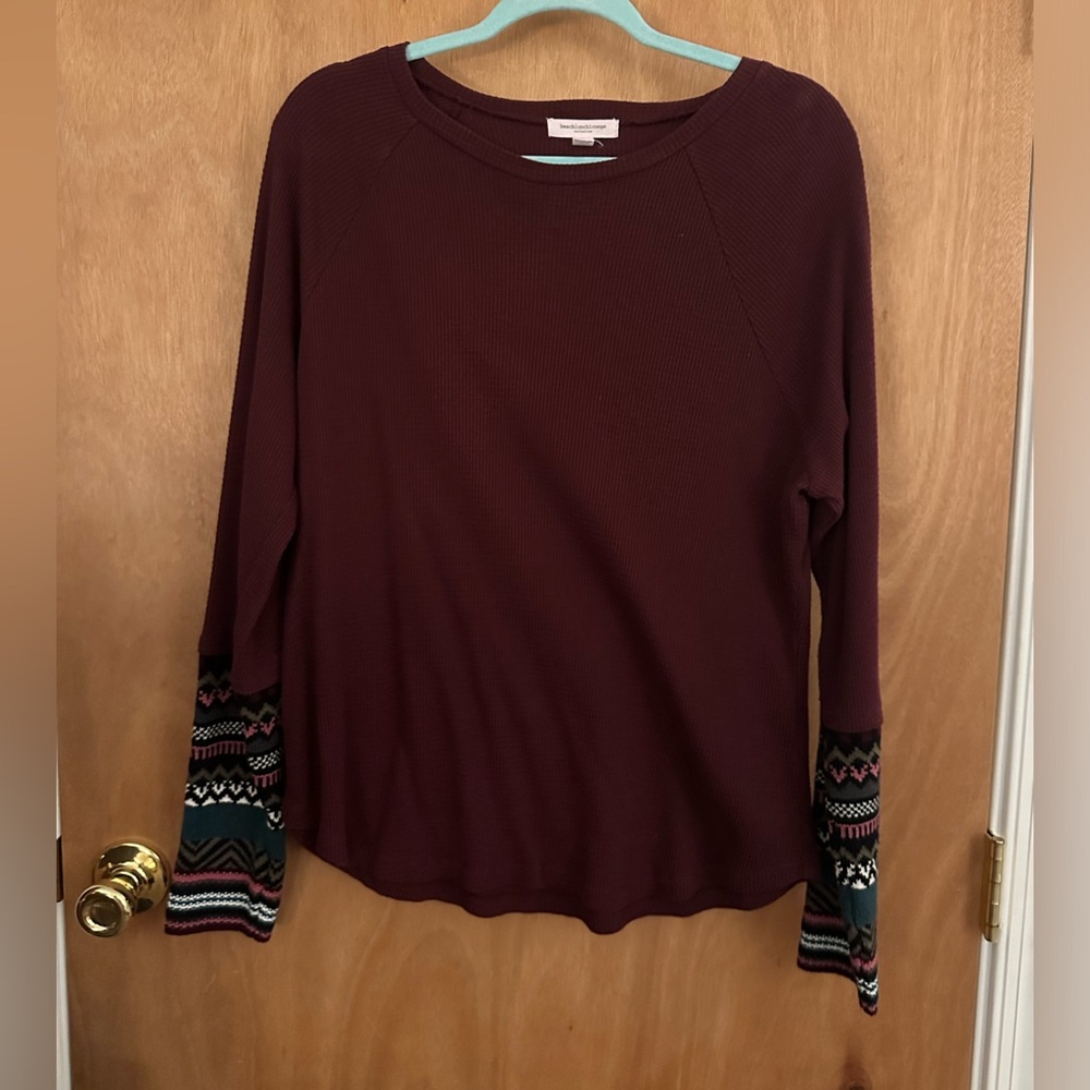 Women’s Sweater with Patterned Sleeves, Size XL